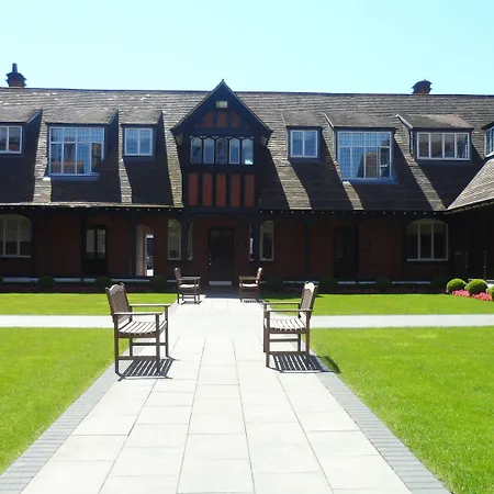 The Pillar Hotel-2